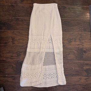 American Eagle Outfitters Women's Off-White Maxi Skirt